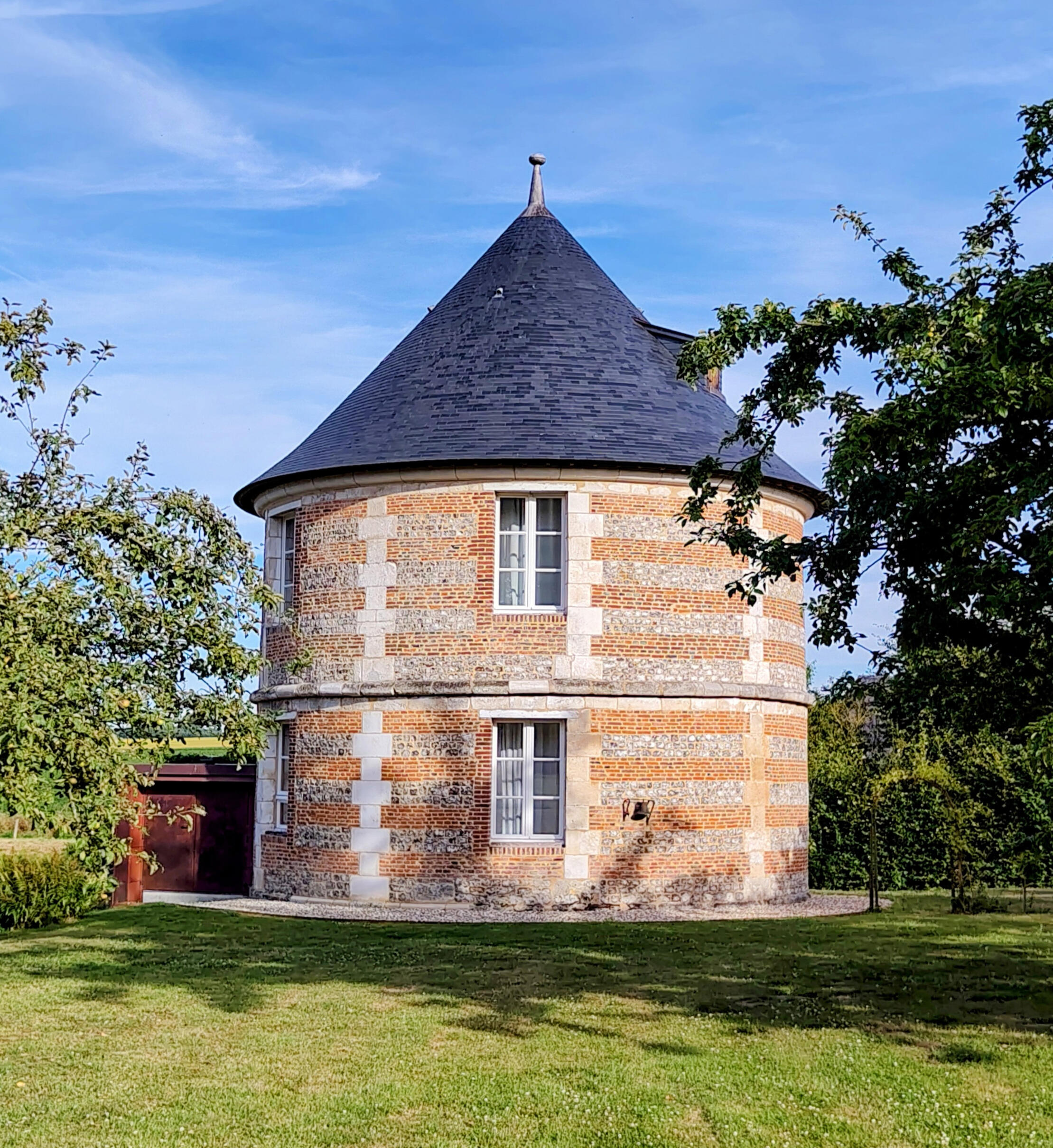16c Colombier du Rouvray a Renaissance pigeon house — built in 1544